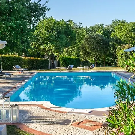 Villa Tenuta Astolfi 12&3, Emma Acquasparta