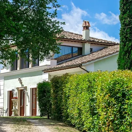 Tenuta Astolfi 12&3, Emma Villa Acquasparta
