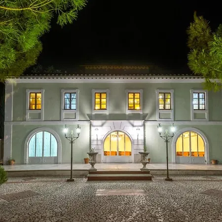 Tenuta Astolfi 12&3, Emma Villa Acquasparta